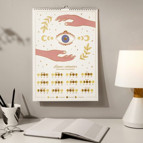 lunar-calendar-with-cute-drawing